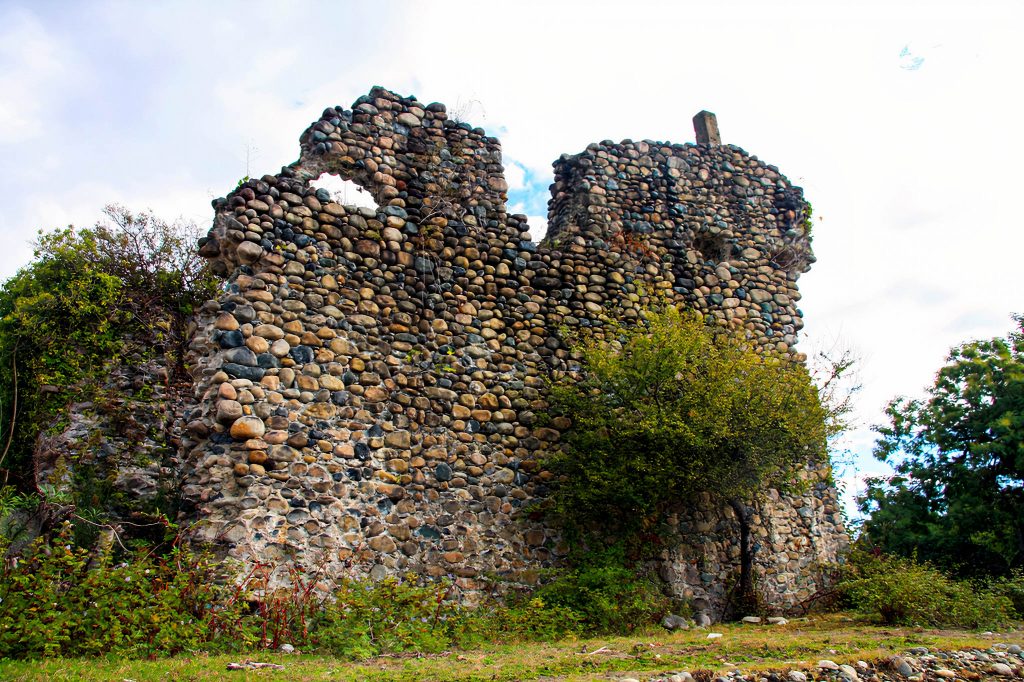 Часть Великой Абхазской стены